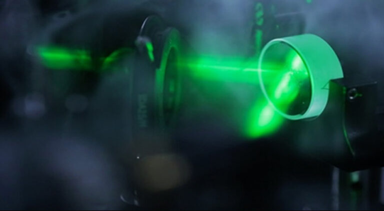 テラヘルツ装置イメージ画像